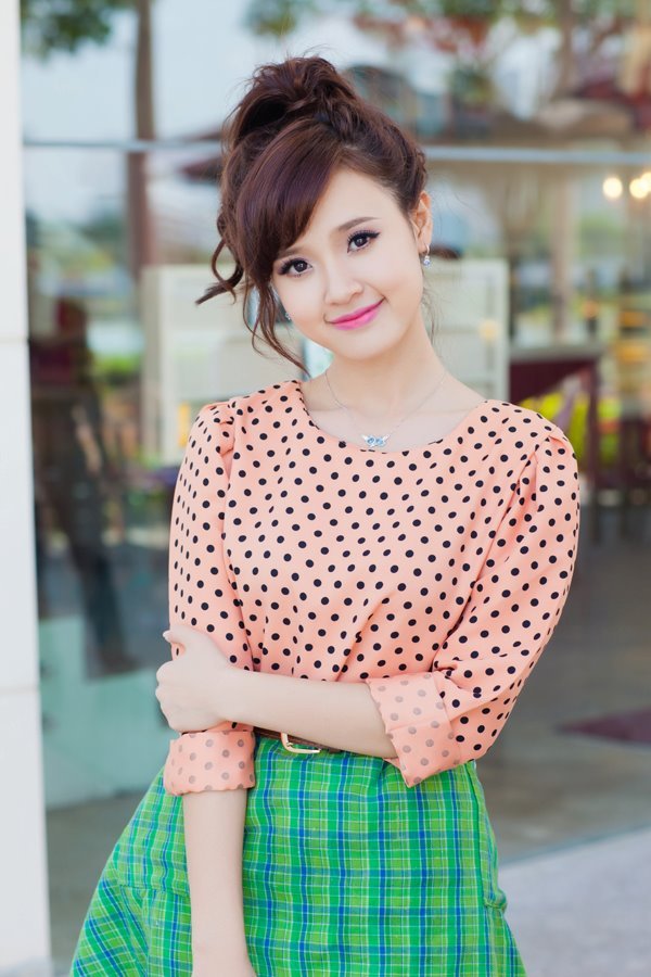 miad—711紧身裙女教